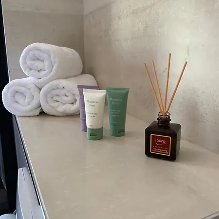 Donatella 2 * Podstrana