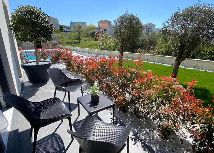 Apartment Donatella 2 Podstrana